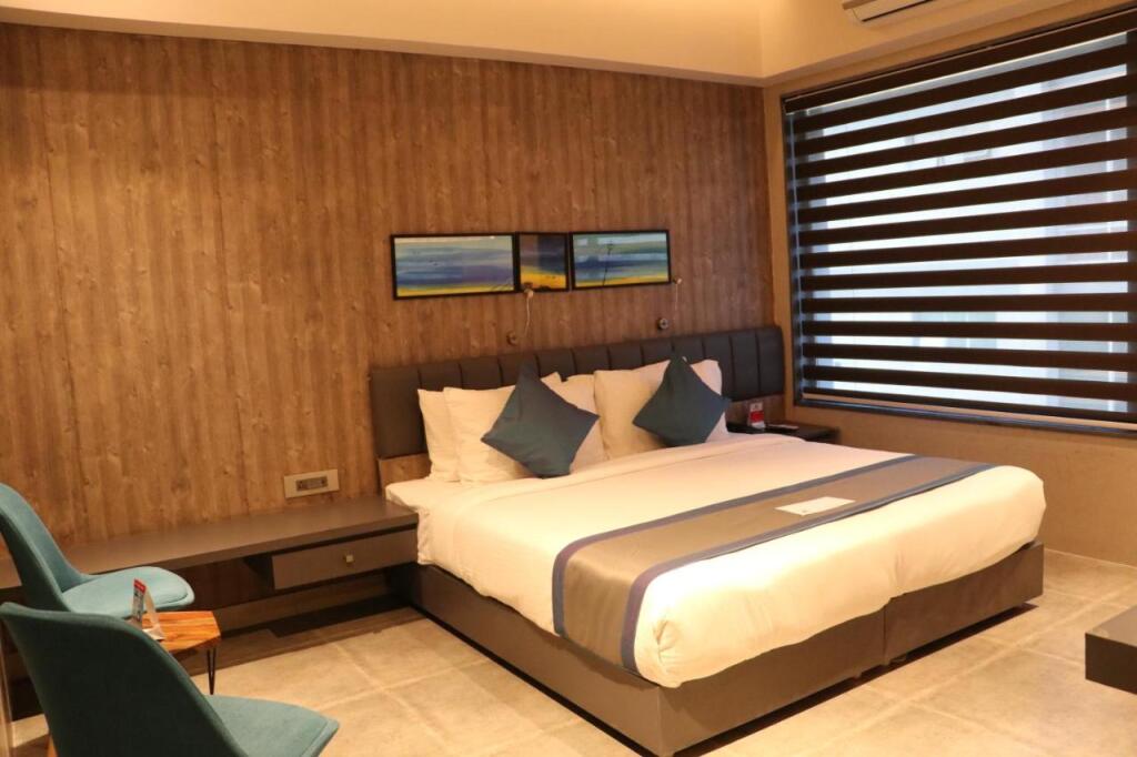 Ховрах: The Soni Otel