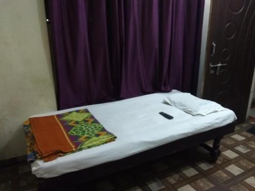 Гулбарга: Hotel Karnataka Deluxe