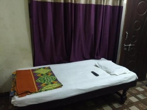 Гулбарга: Hotel Karnataka Deluxe