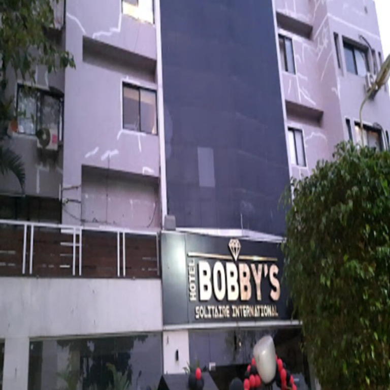 Нашик: Hotel Bobby's