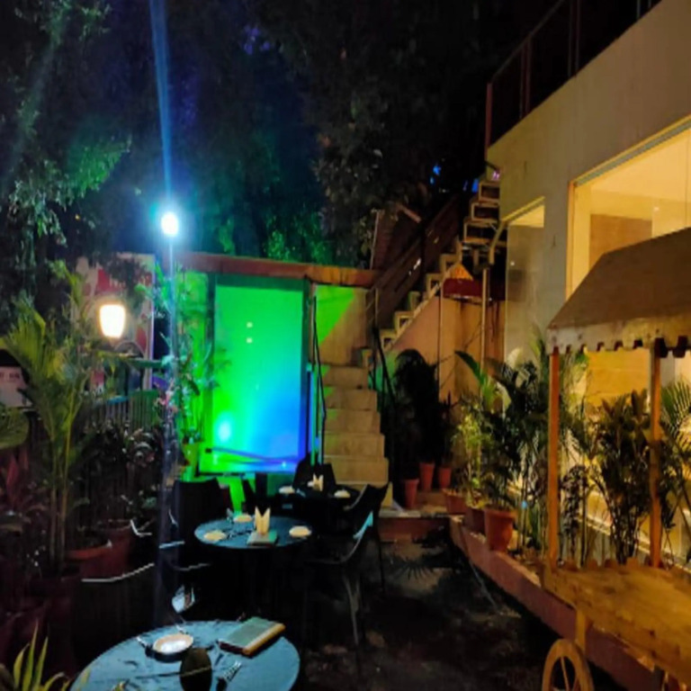 Нашик: Hotel Bobby's