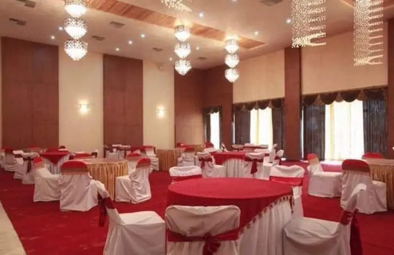 Bilaspur: Hotel Clover