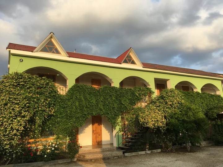 Судак: Guest House Perchem Sudak