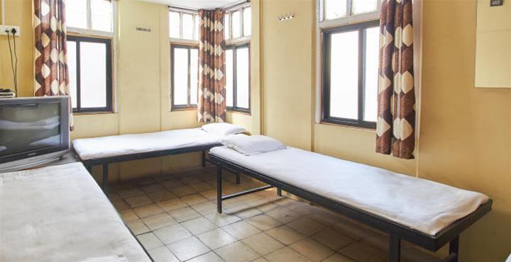 Нашик: G Guest House