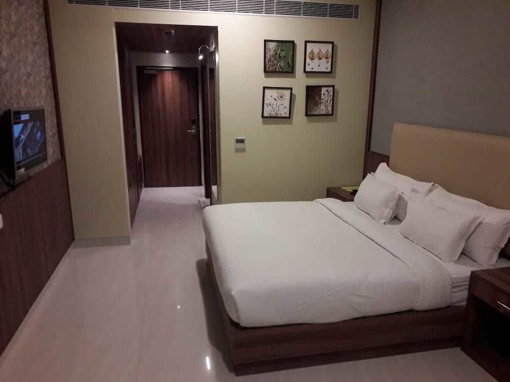 Сикар: Hotel Shyam