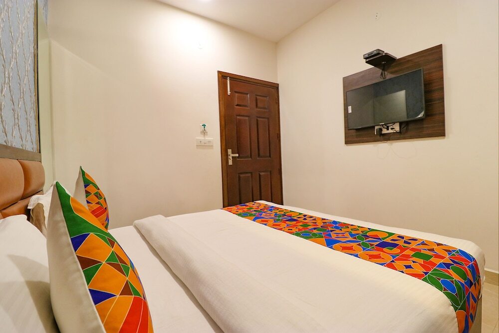 Амритсар: Fabhotel California Heights