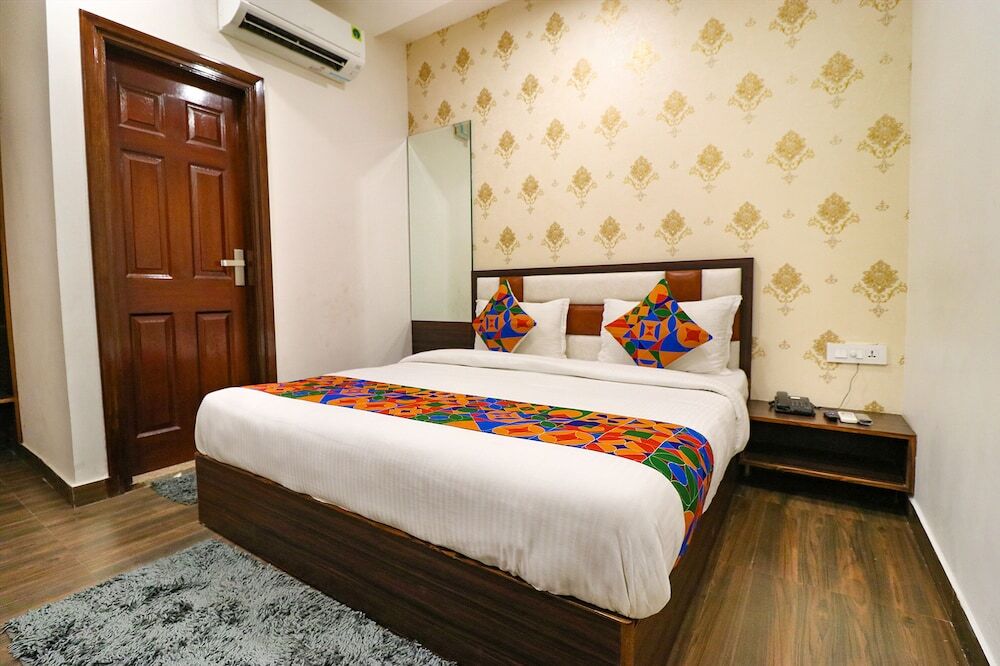 Амритсар: Fabhotel California Heights