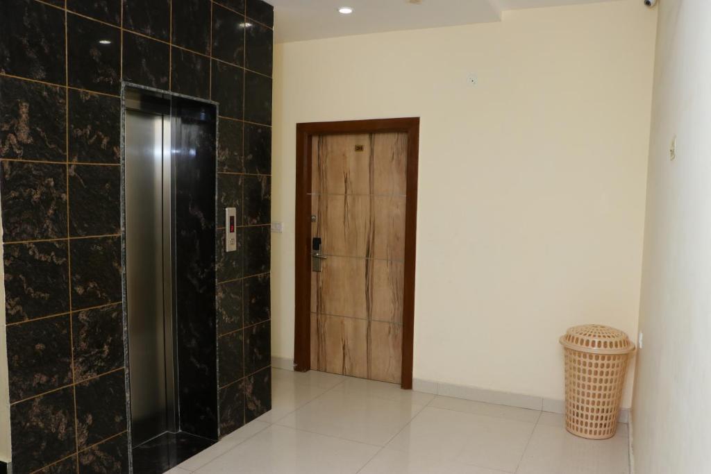 Амритсар: Hotel Avitaj inn