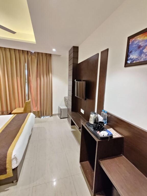 Амритсар: Hotel AVI INN BY JR GROUPS OF HOTELS