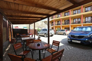 Орджоникидзе: Гостевой Дом Сафар