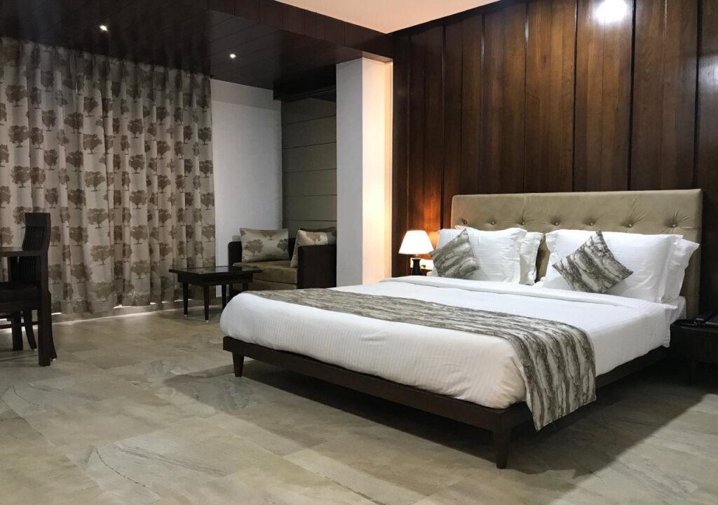 Дварка: Virgo Inn Rajdhani
