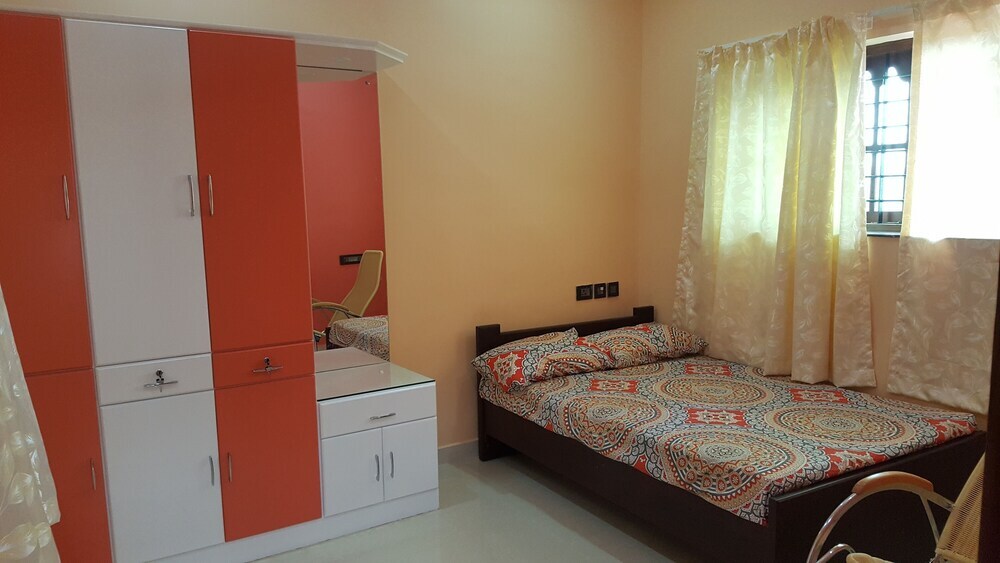 Cheppad: East Top Villa Fully Furnished 4bhk in Thiruvalla
