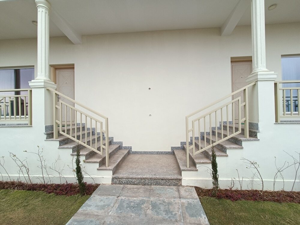 Солан: Cassia Hotels and Resorts