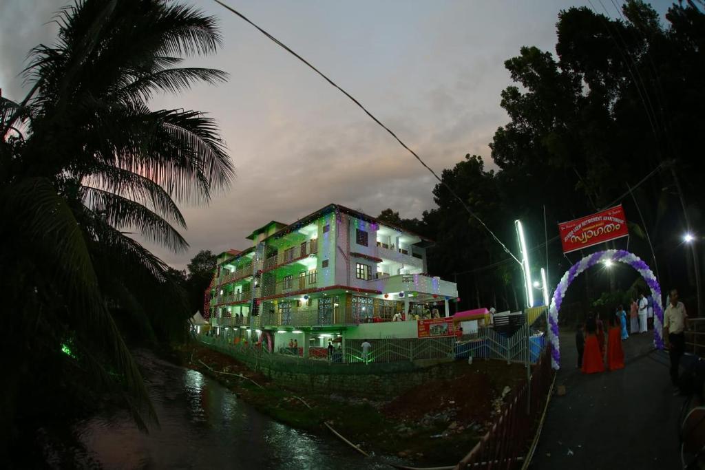 Куруппумтара: Thodupuzha 4-bhk Luxury Home awy From Home
