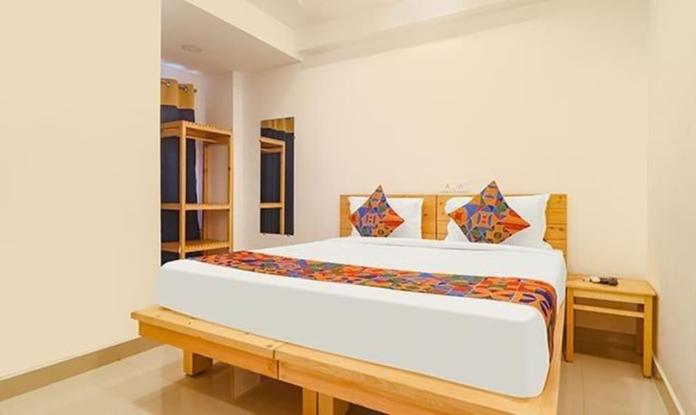 Хидерабад: Fabhotel Green Leaf