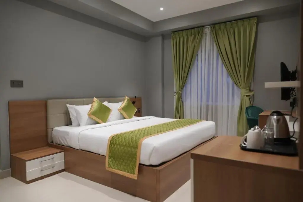 carousel image 5
