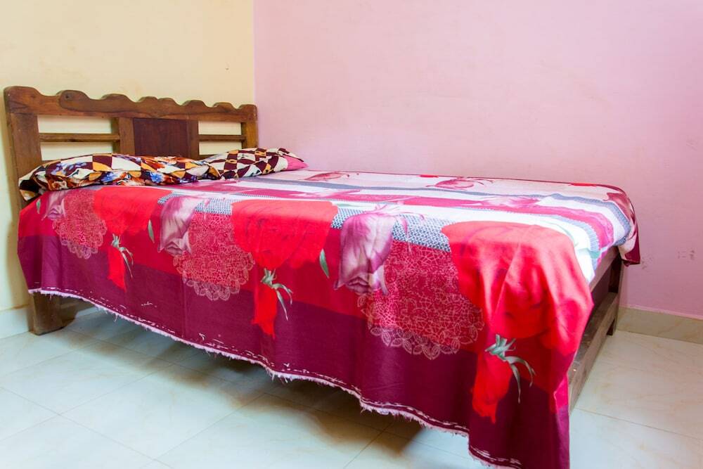 Анджуна: Silver Spring Guest House