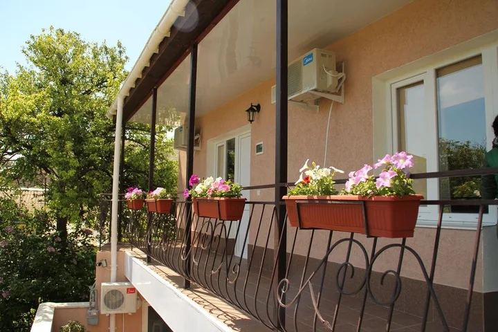 Евпатория: Yevpatoriya Guest House