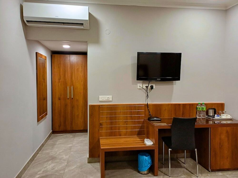 Гуруграм: Hotel Cymbal-sector 31 Gurgaon