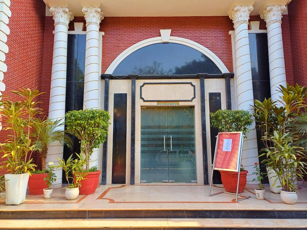 Гуруграм: Hotel Cymbal-sector 31 Gurgaon