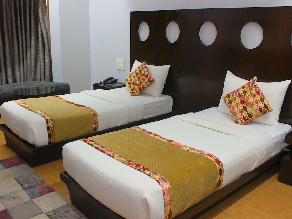 Гуруграм: Hotel Cymbal-sector 31 Gurgaon
