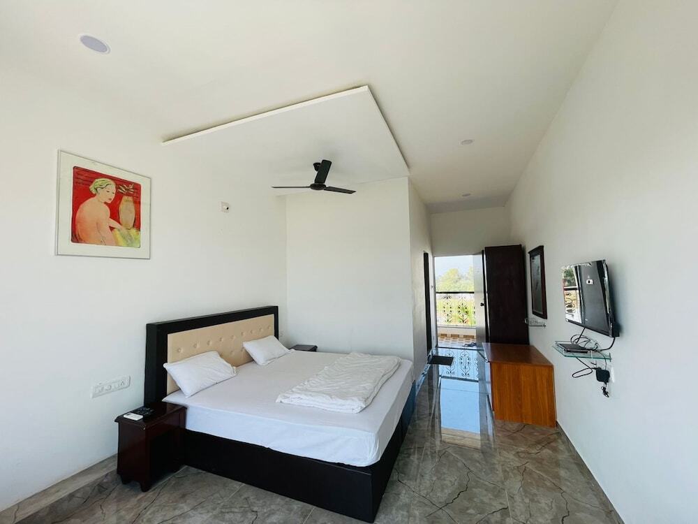 Гарудешвар: Vasant Vihar Resort
