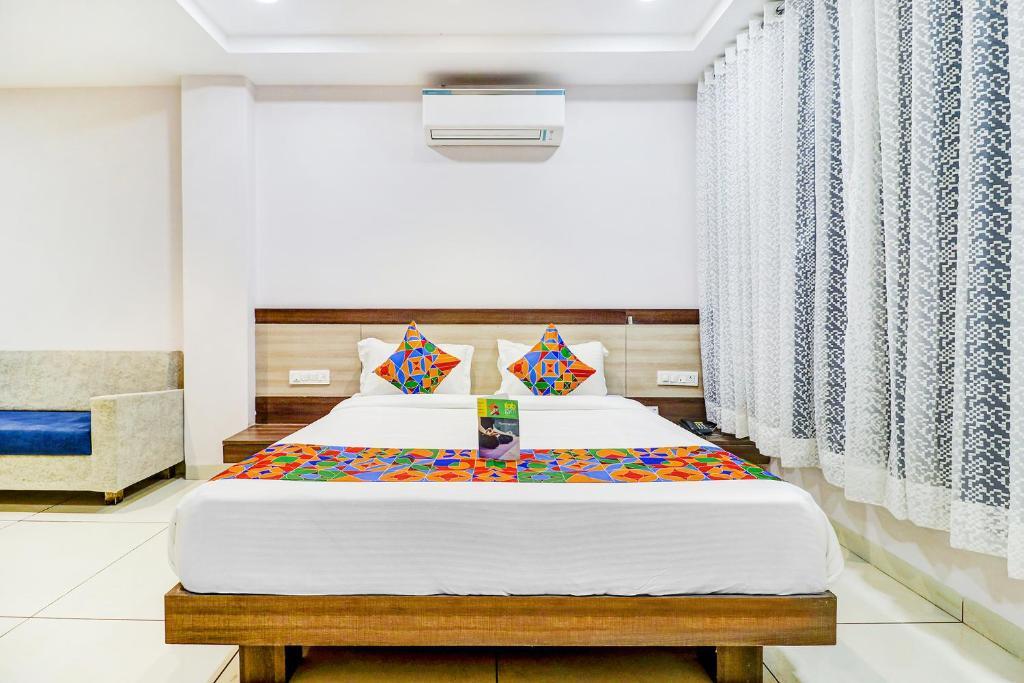 Индаур: Fabhotel Meera Palace