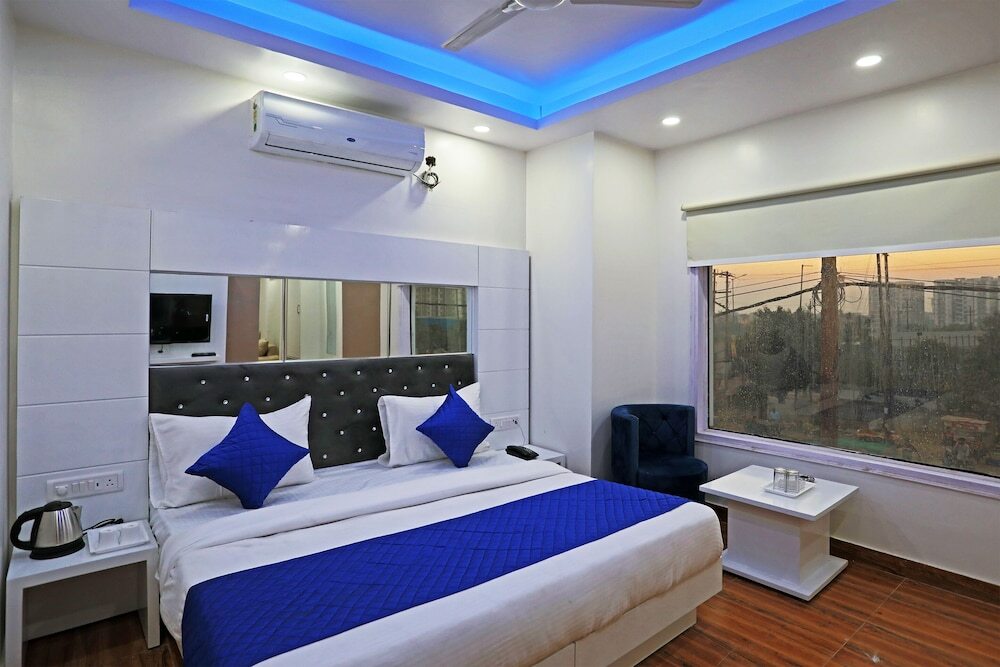 Алипур: Hotel Fortune Stay