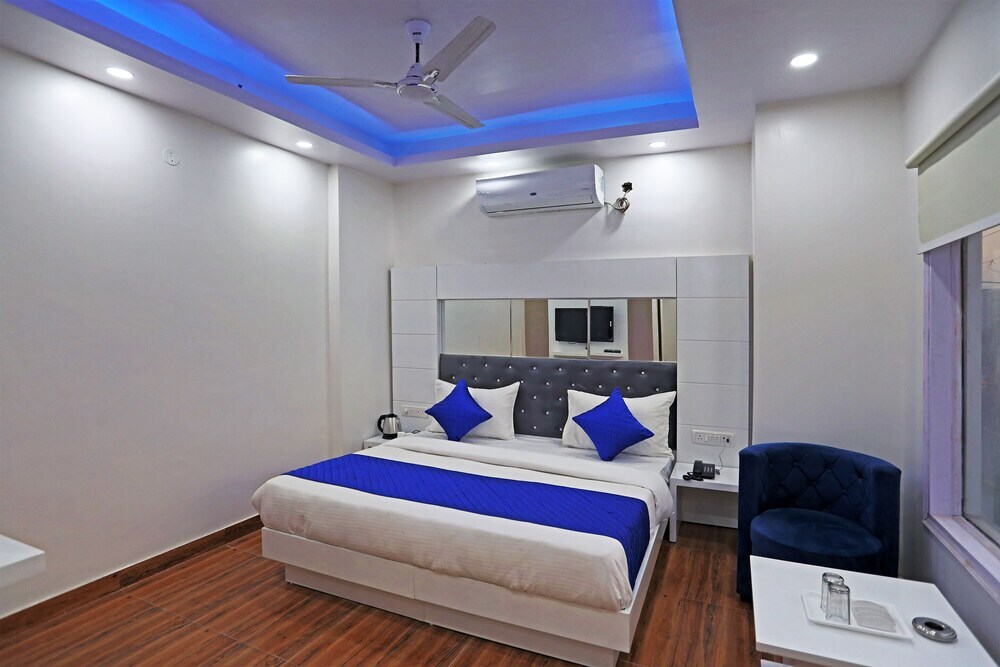 Алипур: Hotel Fortune Stay