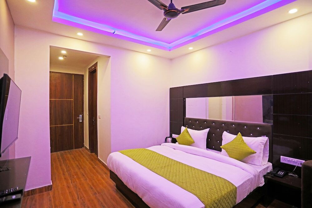 Алипур: Hotel Fortune Stay