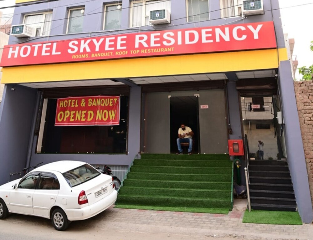 Чандигарх: Goroomgo Skyee Residency Chandigarh