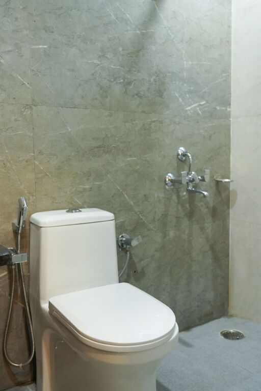 Гуруграм: Lime Tree 2Bhk Serviced Apartment