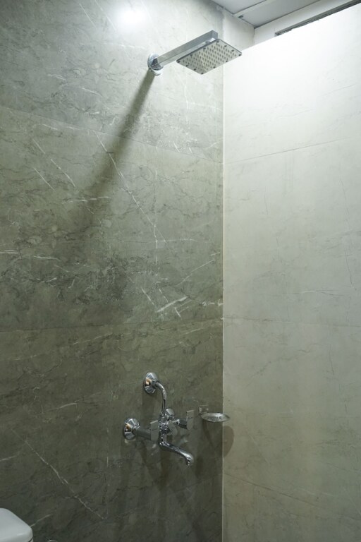 Гуруграм: Lime Tree 2Bhk Serviced Apartment