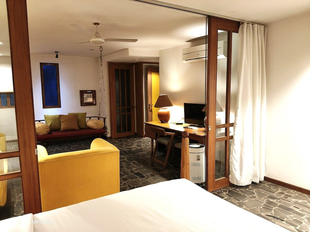 Раджкот: The Sky Imperial Aarivaa Luxury Homestay