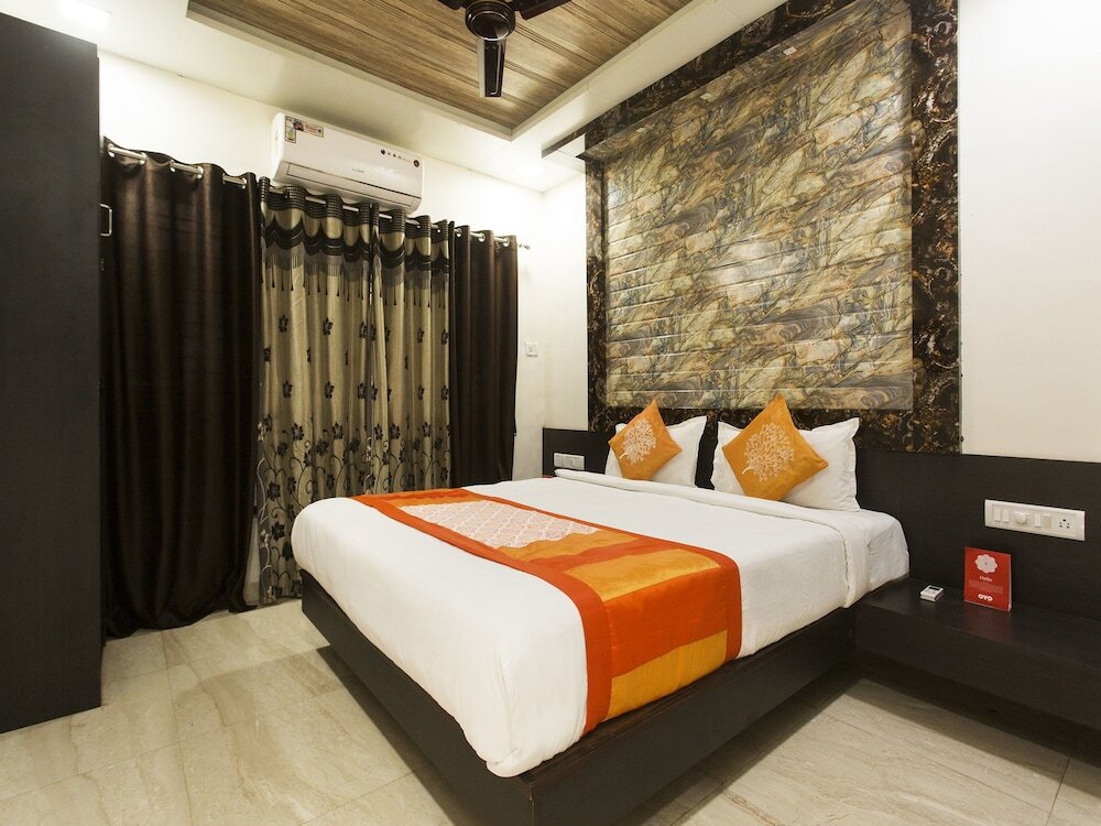Лонавала: Hotel Swapnalok by OYO