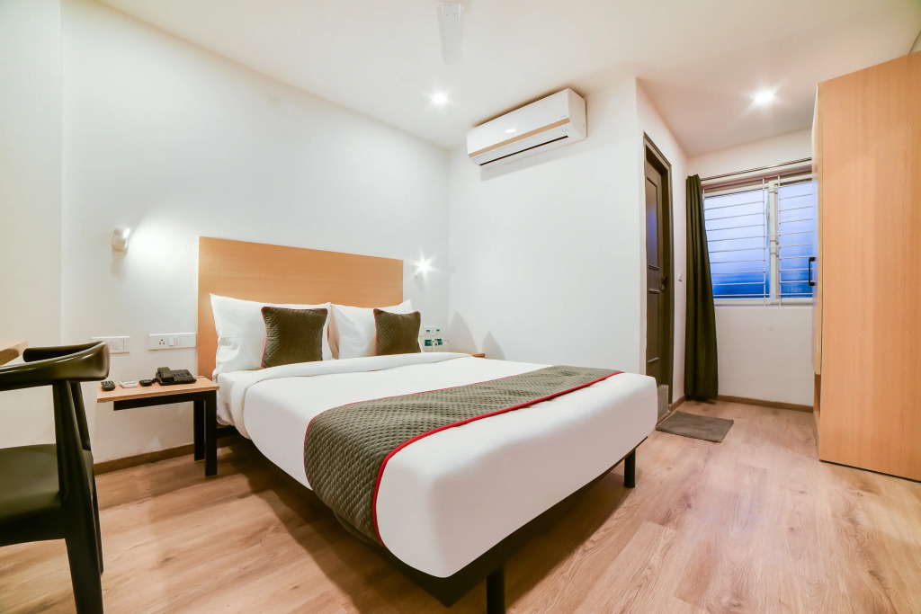 Бангалор: OYO Townhouse Boutique Design 363 Sarjapur Near 7D Voyage