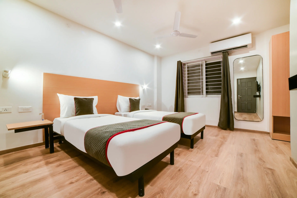 Бангалор: OYO Townhouse Boutique Design 363 Sarjapur Near 7D Voyage