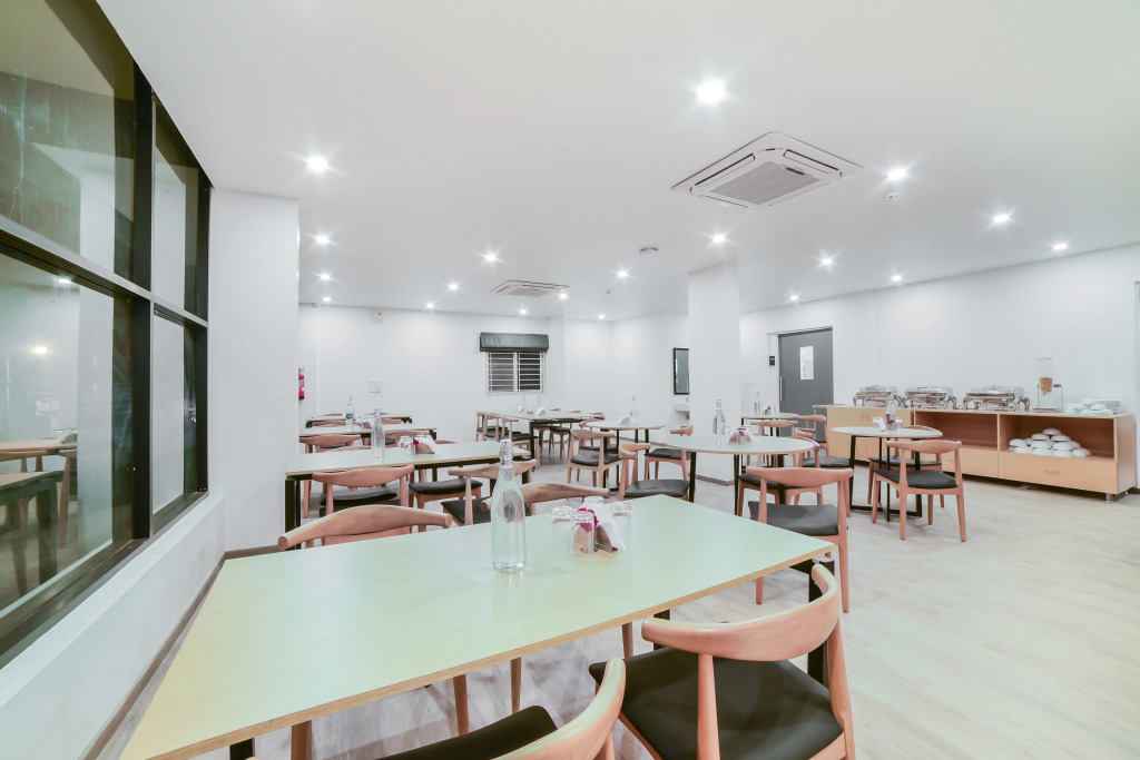 Бангалор: OYO Townhouse Boutique Design 363 Sarjapur Near 7D Voyage
