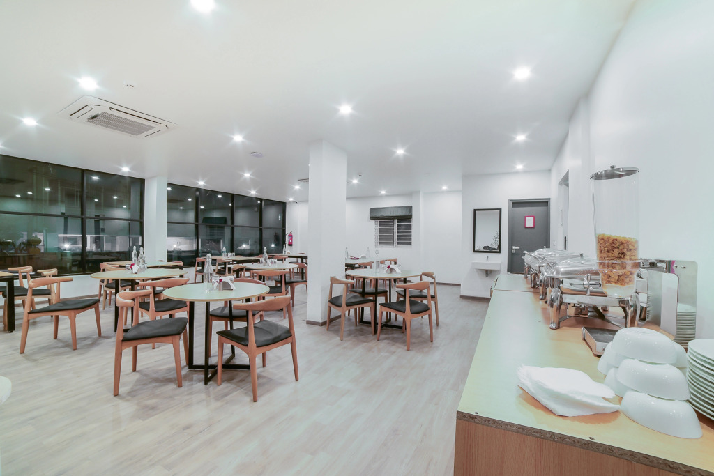 Бангалор: OYO Townhouse Boutique Design 363 Sarjapur Near 7D Voyage