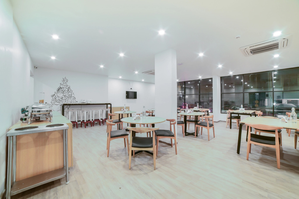 Бангалор: OYO Townhouse Boutique Design 363 Sarjapur Near 7D Voyage