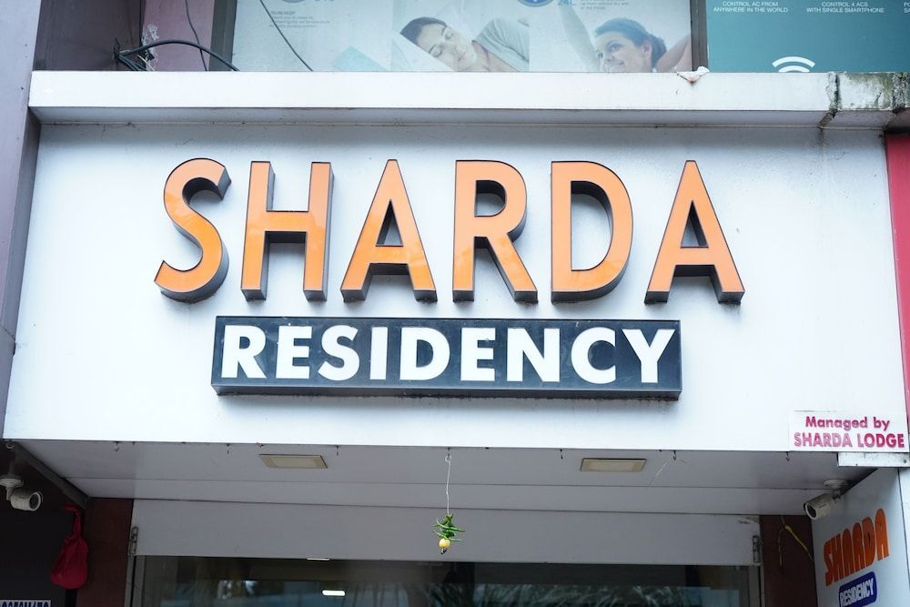 Мумбаи: Sharda residency