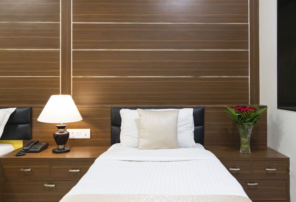 Мумбаи: HiGuests Vacation Homes - The Gulf Hotel