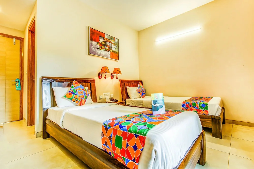 Калангут: FabHotel Veera Strand Park