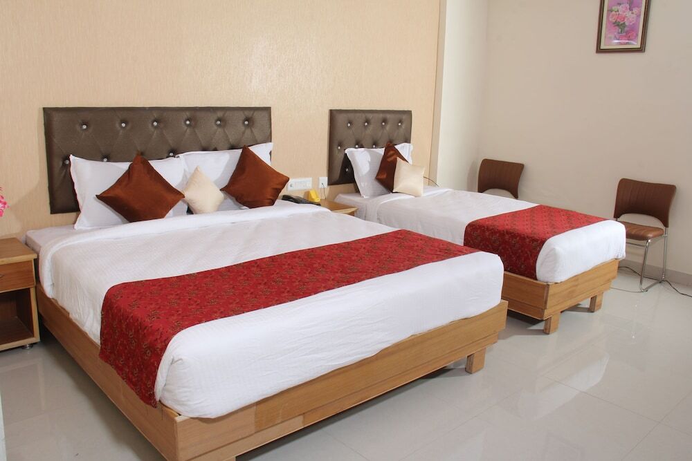 Секундерабад: Hotel Lotus Grand