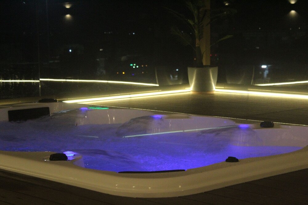 Бхопал: Hotel Rajhans Abhinandan