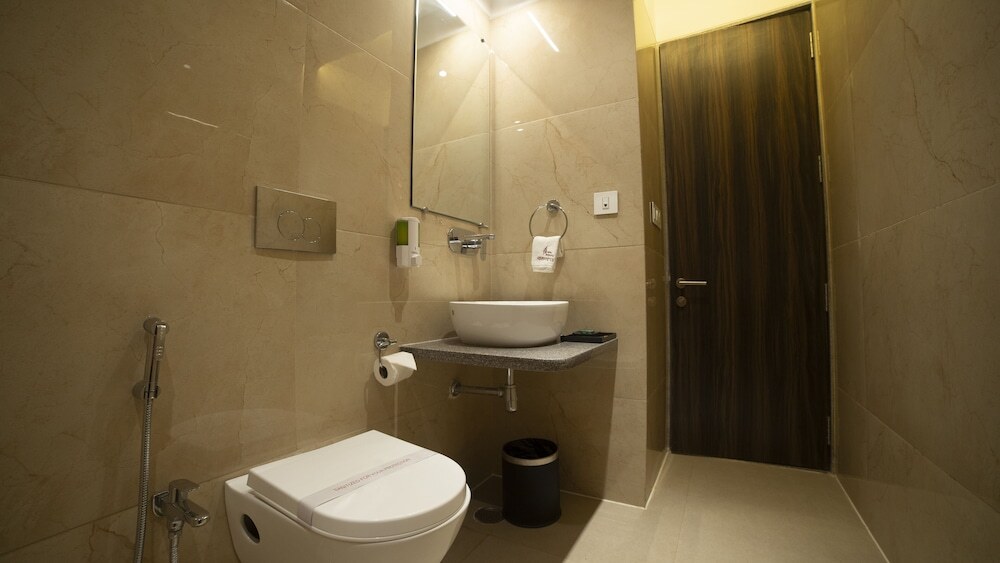 Бхопал: Hotel Rajhans Abhinandan