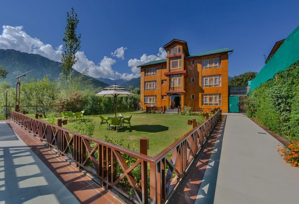 Пахалгам: Wildflower Villa Resort Pahalgam