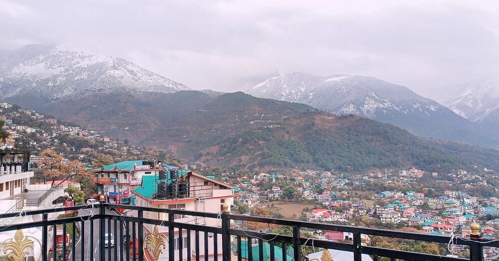 Дармсала: Hotel Dewan Palace Dharamshala