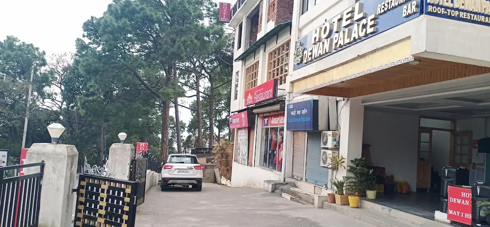Дармсала: Hotel Dewan Palace Dharamshala