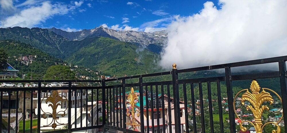 Дармсала: Hotel Dewan Palace Dharamshala